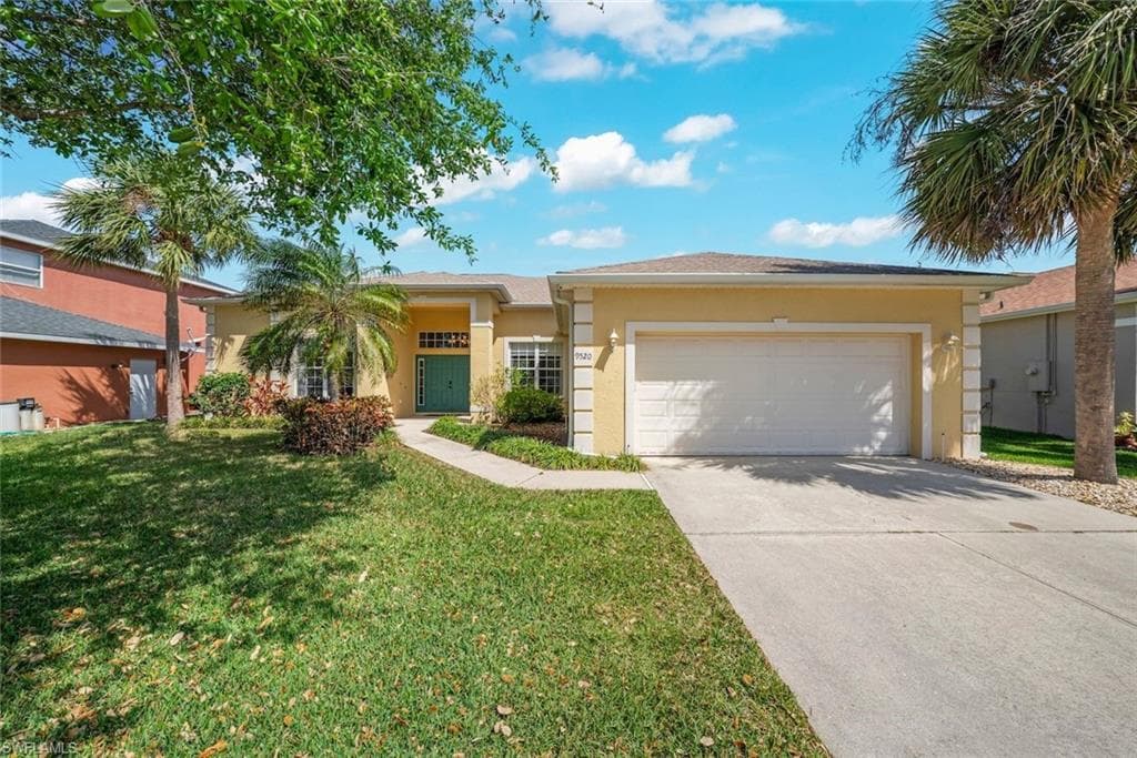 9520 Gladiolus Blossom CT FORT MYERS, FL 33908