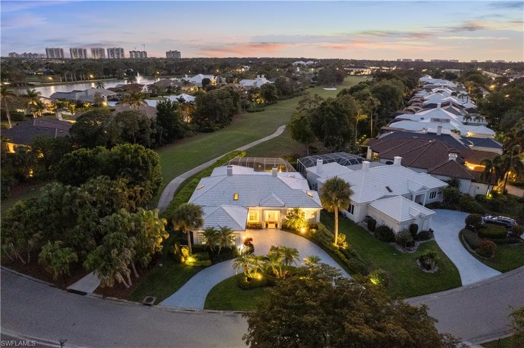 804 Ashburton DR NAPLES, FL 34110