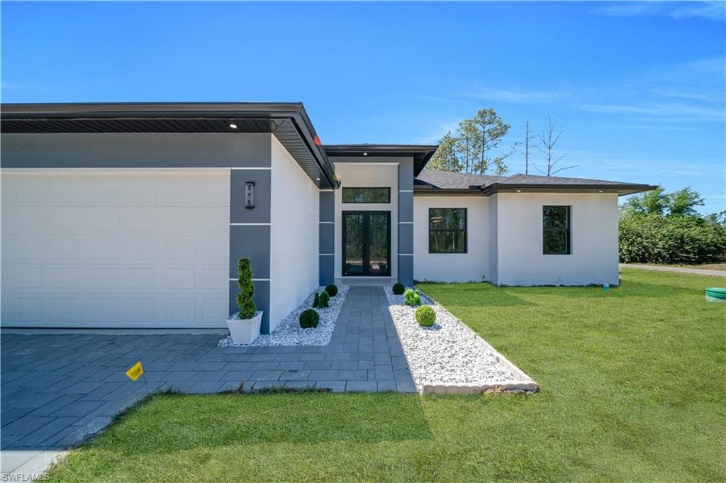 315 Stonybrook AVE LEHIGH ACRES, FL 33972
