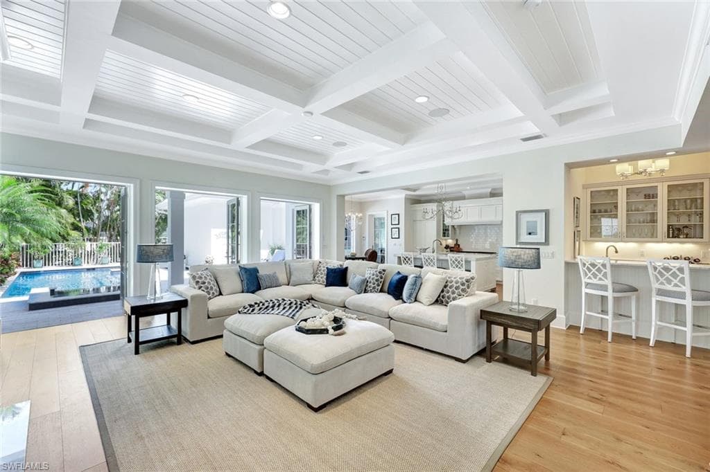 455 13th AVE S NAPLES, FL 34102