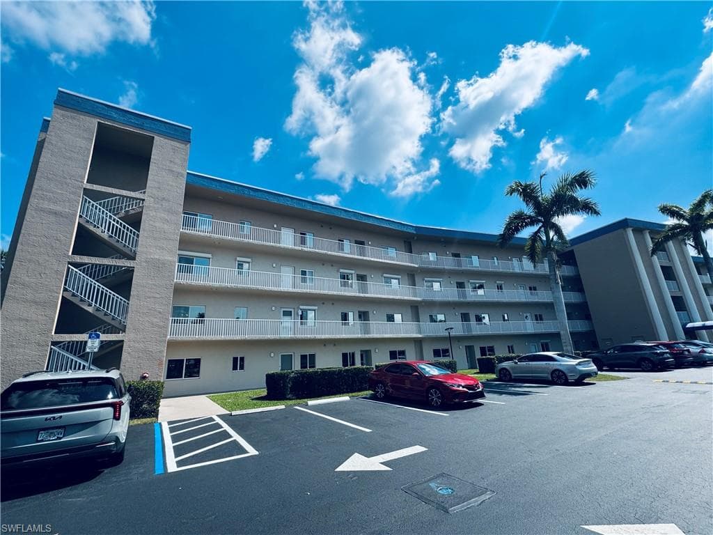 14831 Park Lake DR 102 FORT MYERS, FL 33919