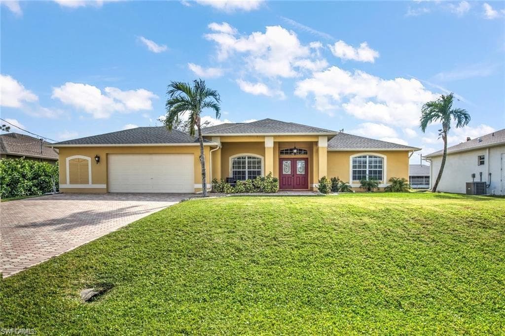 634 SW 12th ST CAPE CORAL, FL 33991