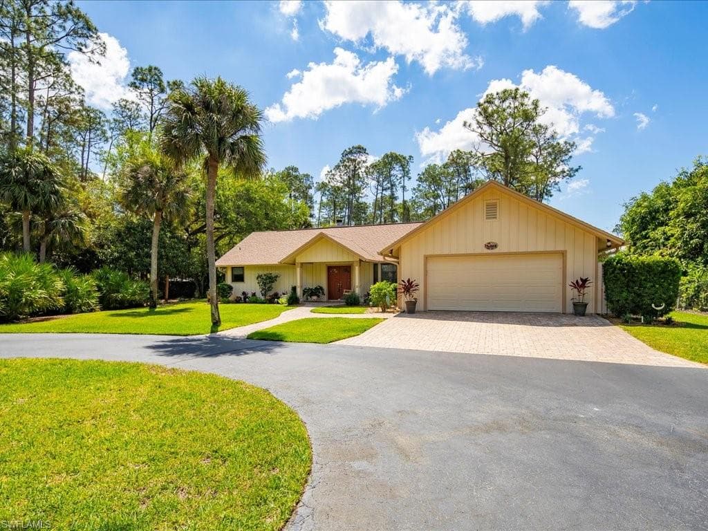 5312 Palmetto Woods DR NAPLES, FL 34119
