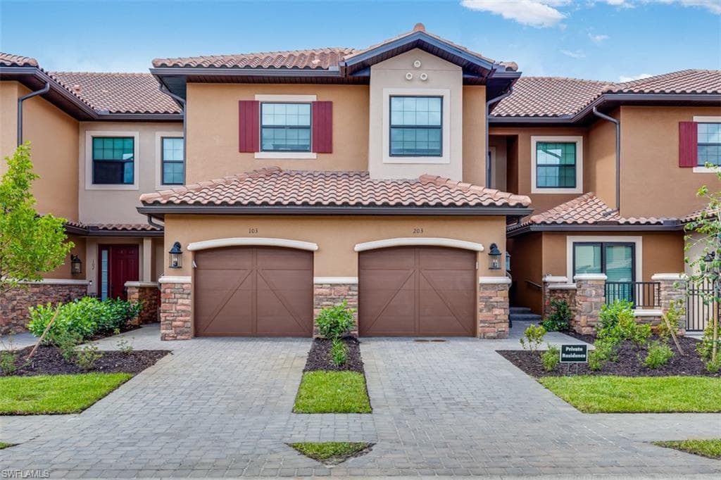 15328 Lucerna ST 103 NAPLES, FL 34114