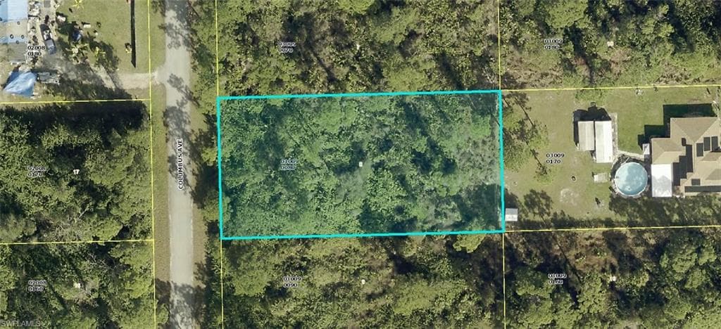 2008 Columbus AVE ALVA, FL 33920