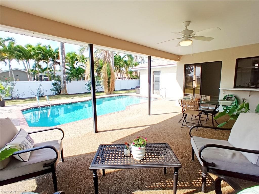 230 SW 43rd ST CAPE CORAL, FL 33914