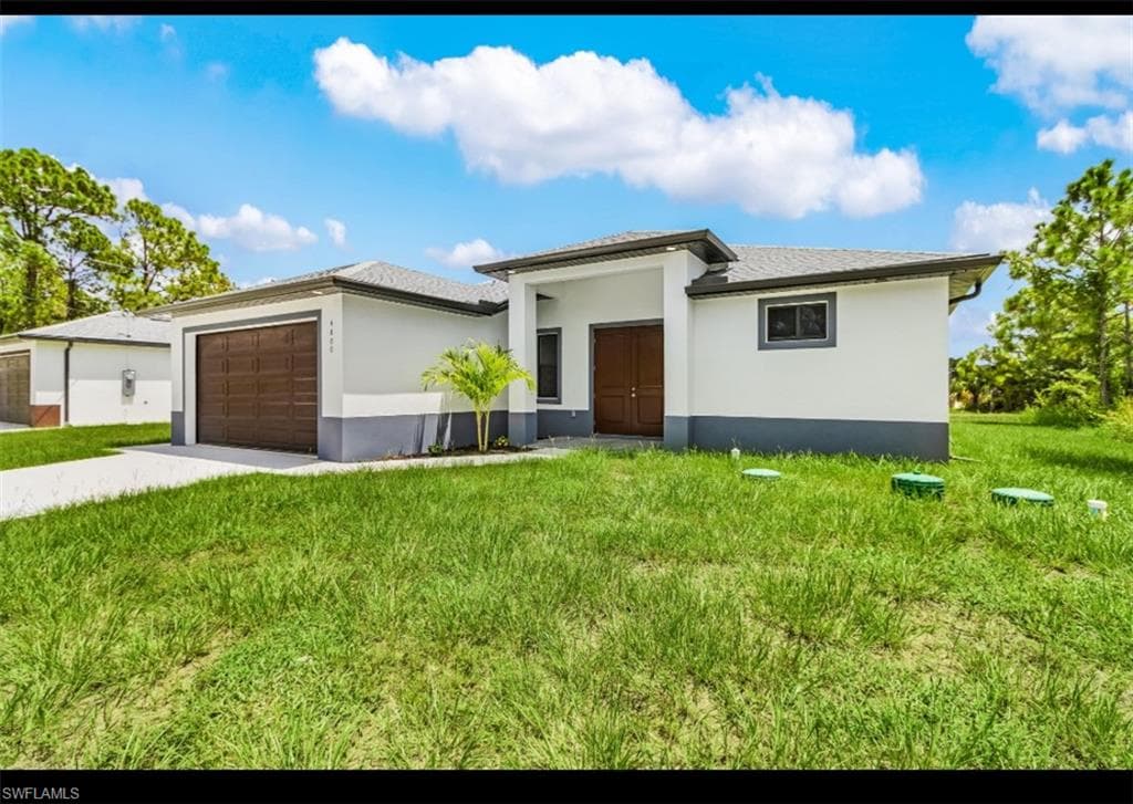 4802 NORA AVE N LEHIGH ACRES, FL 33971