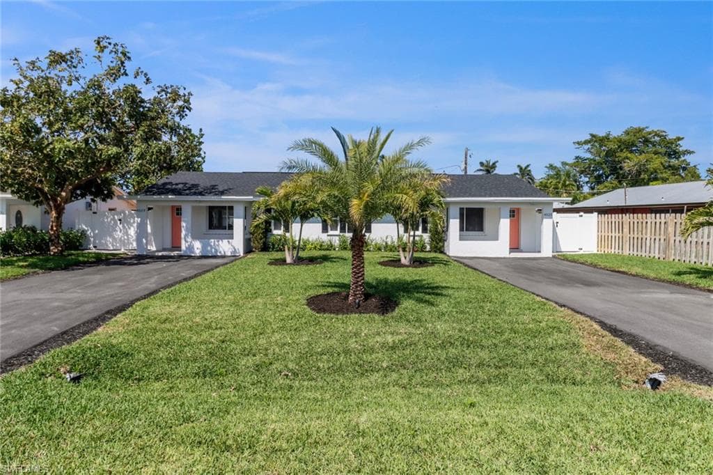 4525 Fluvia AVE NAPLES, FL 34103