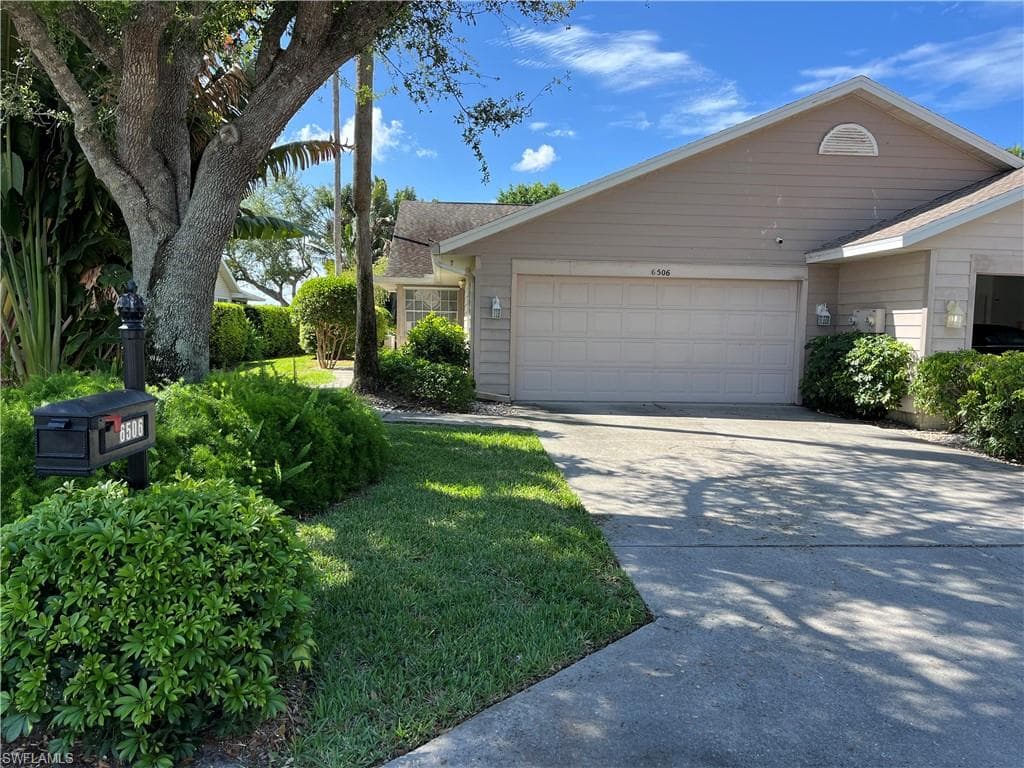 6506 Ilex CIR NAPLES, FL 34109