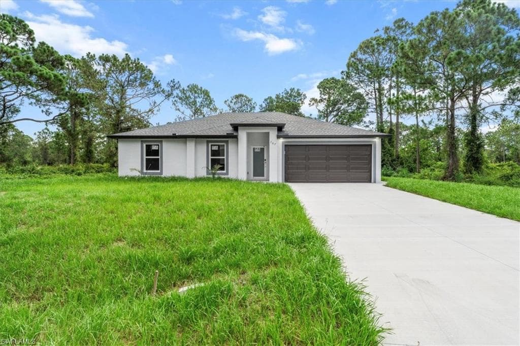 767 Silverstar AVE LEHIGH ACRES, FL 33974