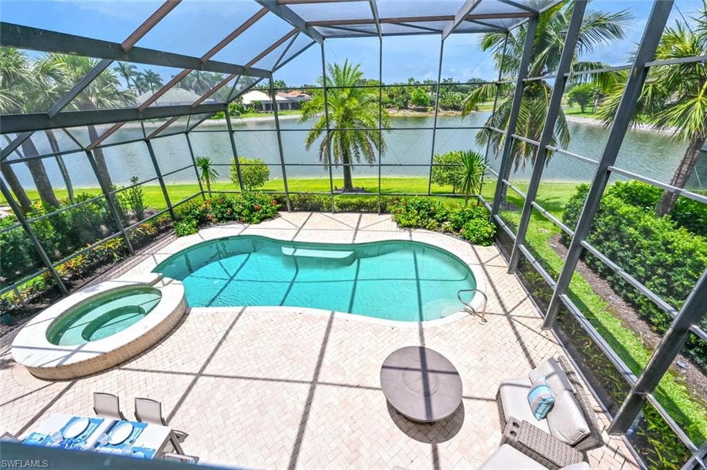 4817 Keswick WAY NAPLES, FL 34105
