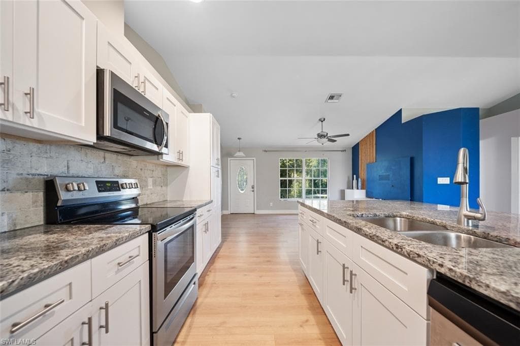 8397 Blackberry RD FORT MYERS, FL 33967