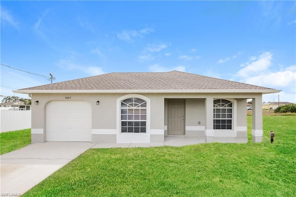 3803 2nd ST SW LEHIGH ACRES, FL 33976