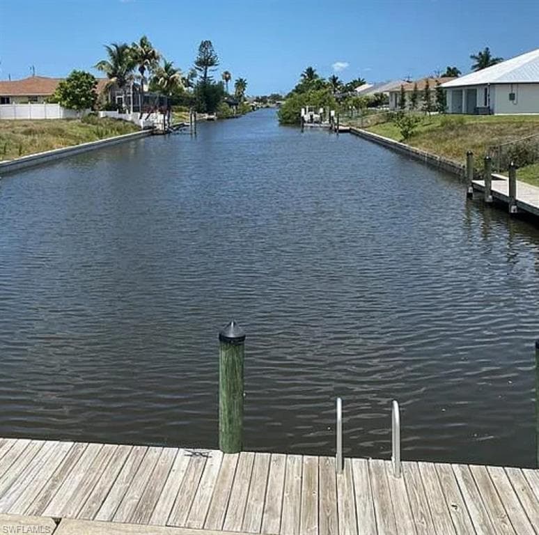 804 Mohawk PKWY 105 CAPE CORAL, FL 33914