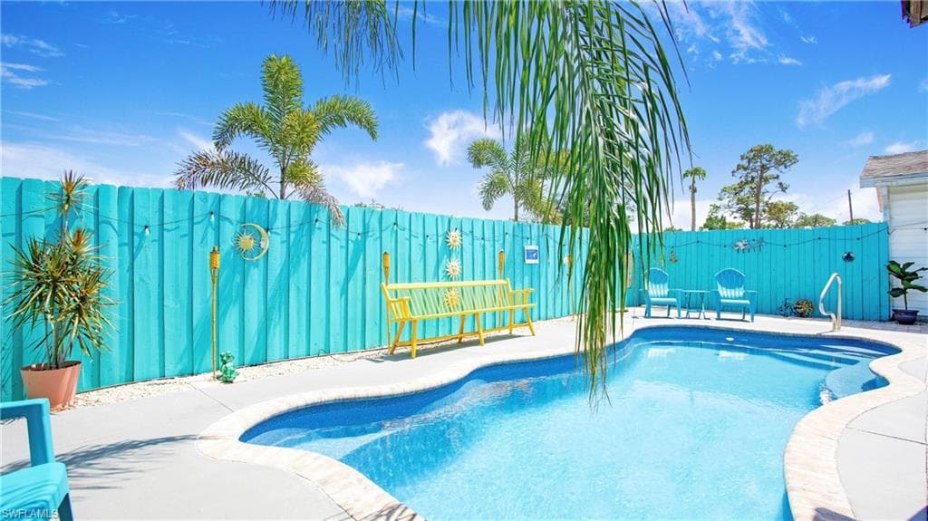 22 Illinois RD LEHIGH ACRES, FL 33936