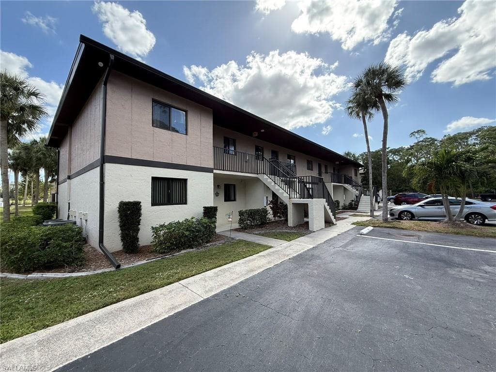 1230 Hall RD 306 NORTH FORT MYERS, FL 33903