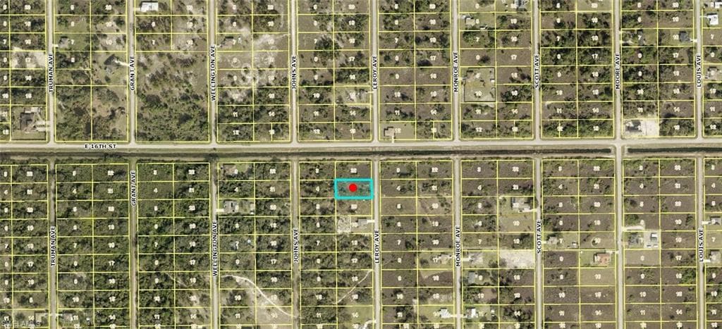 1517 Leroy AVE LEHIGH ACRES, FL 33972