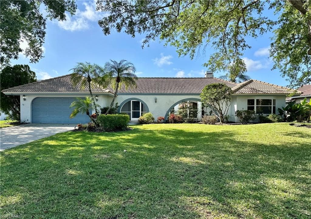 4830 Shearwater LN NAPLES, FL 34119