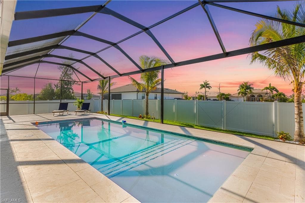 3705 SW 5th ST CAPE CORAL, FL 33991