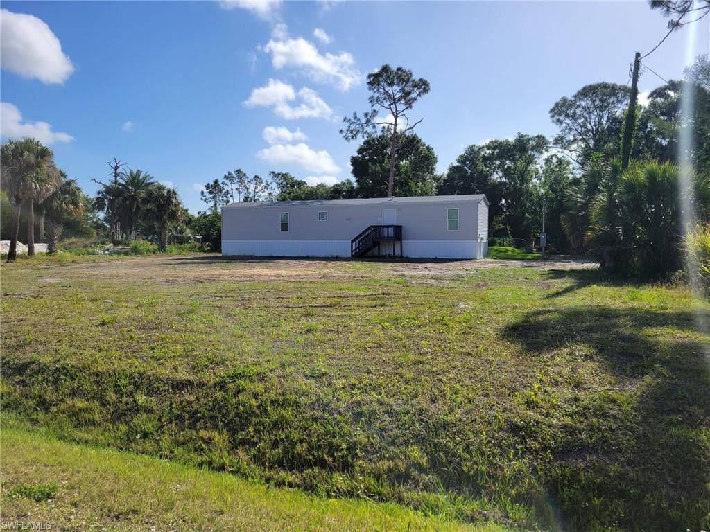 8019 Grady DR NORTH FORT MYERS, FL 33917