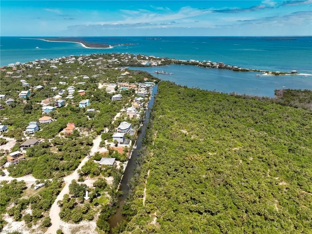 671 Rum RD Upper Captiva, FL 33924