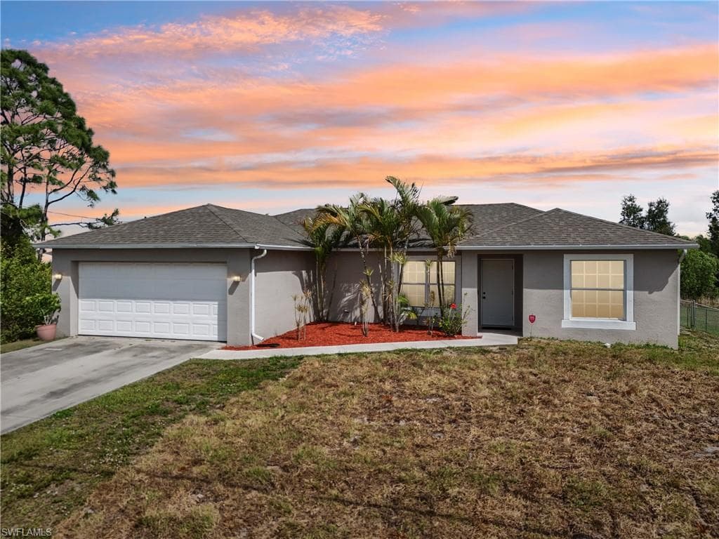 3604 27th ST SW LEHIGH ACRES, FL 33976