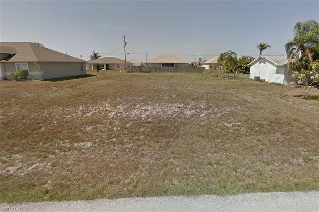 325 NE 14th ST CAPE CORAL, FL 33909