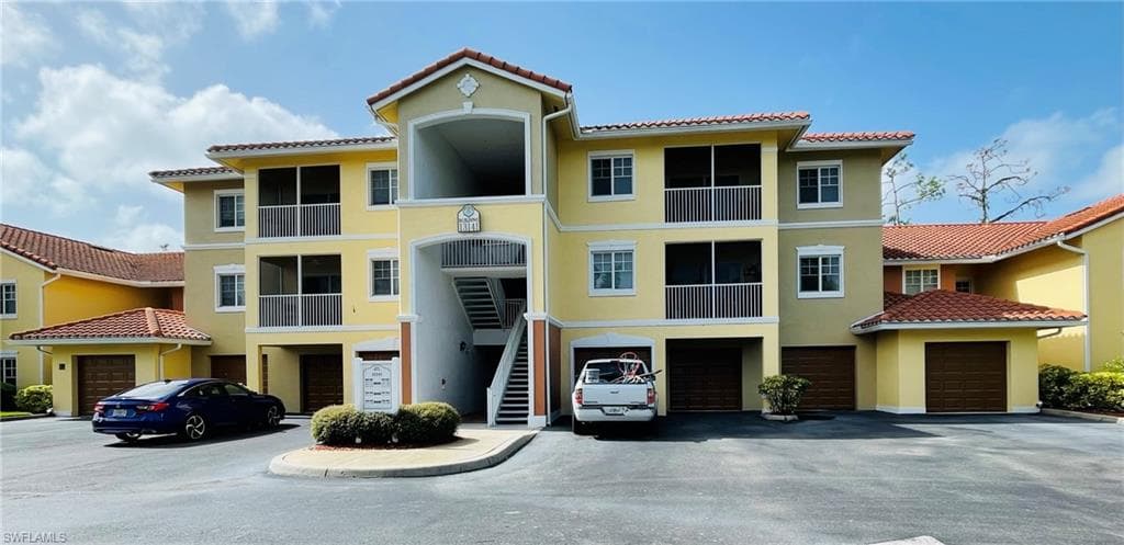 13141 Bella Casa CIR 2174 FORT MYERS, FL 33966