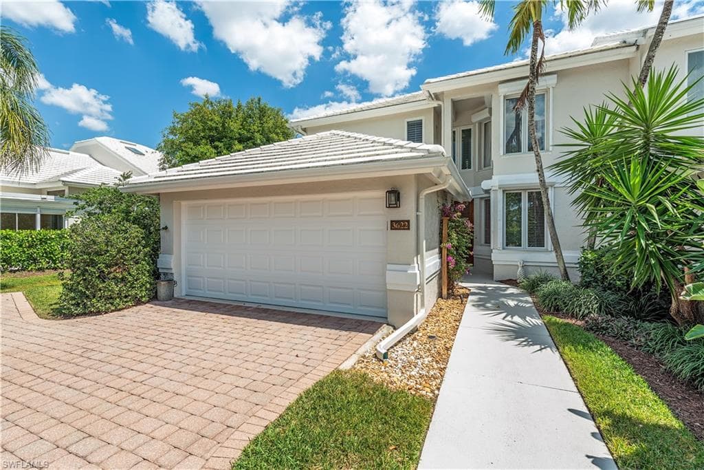 3622 Belair LN 12 NAPLES, FL 34103