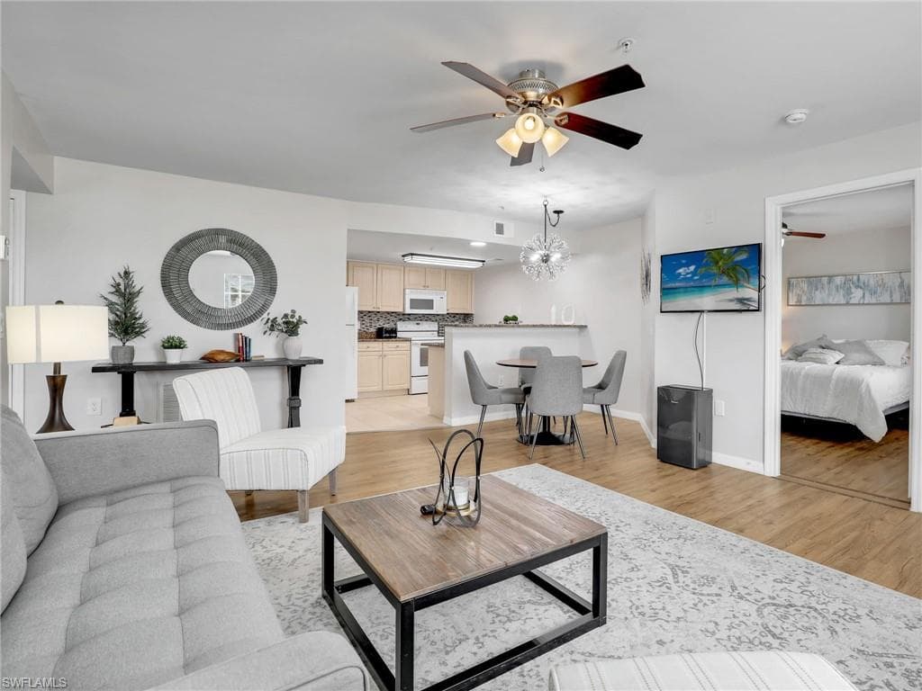 1775 Four Mile Cove PKWY 1220 CAPE CORAL, FL 33990