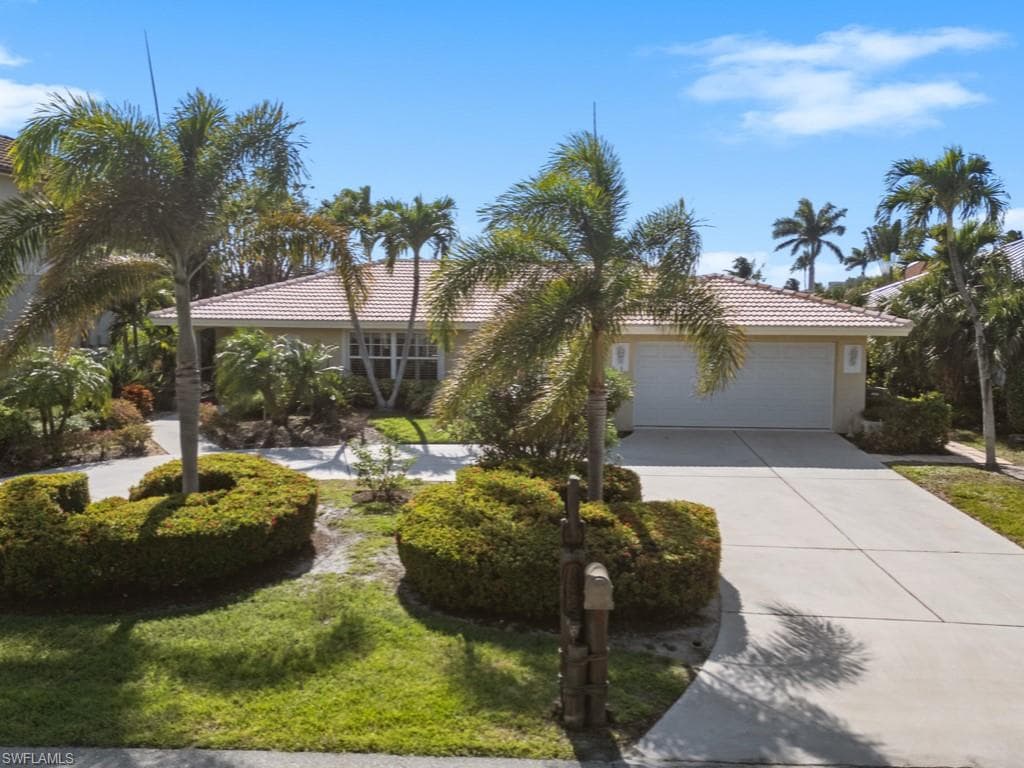 1080 Gayer WAY MARCO ISLAND, FL 34145