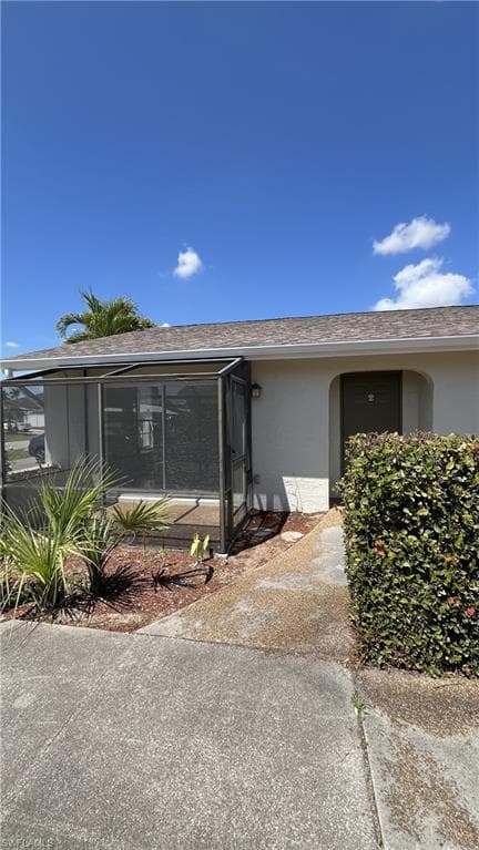 609 SE 23rd PL 2 CAPE CORAL, FL 33990