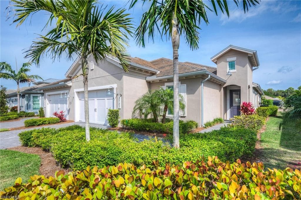 5743 Highbourne DR NAPLES, FL 34113