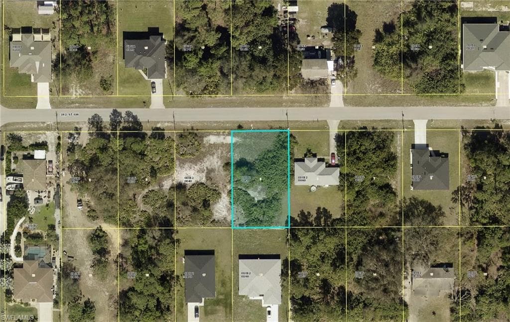 3511 3rd ST SW LEHIGH ACRES, FL 33976