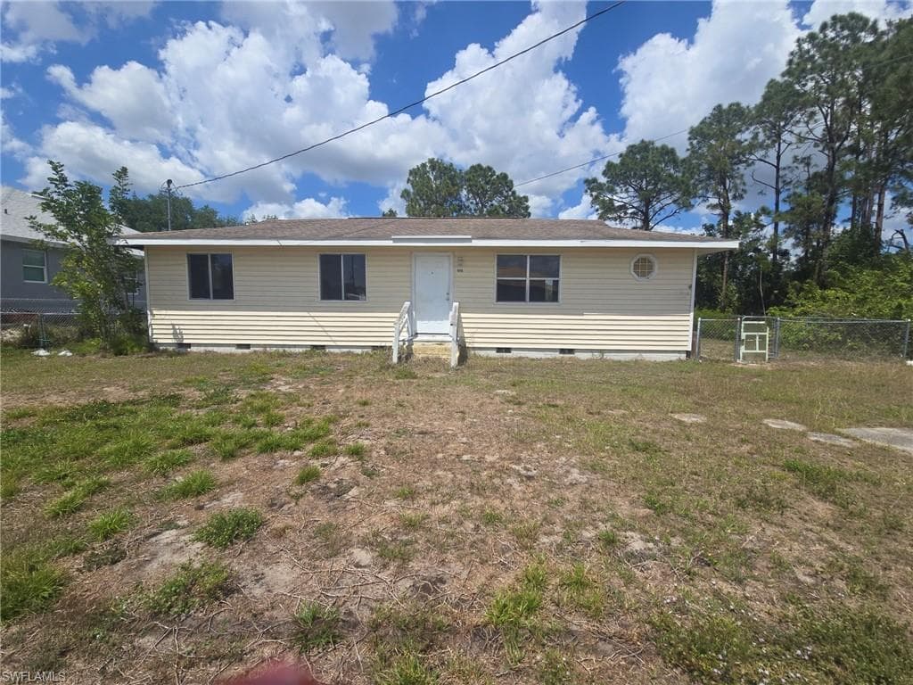 4016 14th ST SW LEHIGH ACRES, FL 33976