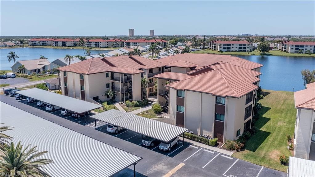 11540 Caravel CIR 3028 FORT MYERS, FL 33908