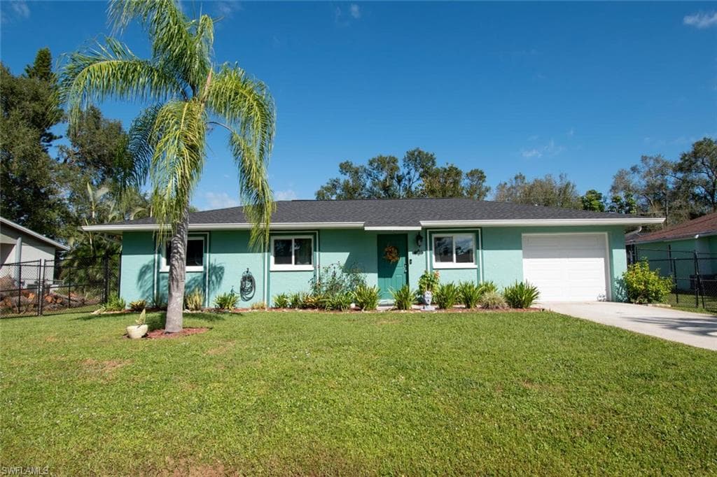 13456 3rd ST FORT MYERS, FL 33905
