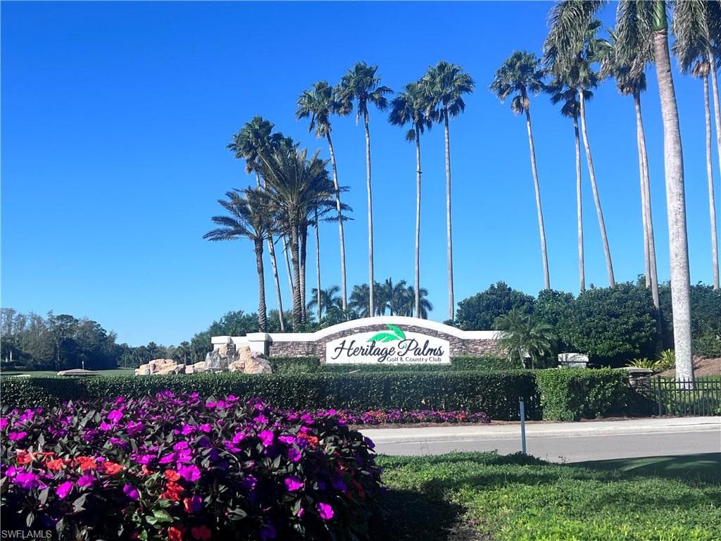 8075 Queen Palm LN 512 FORT MYERS, FL 33966