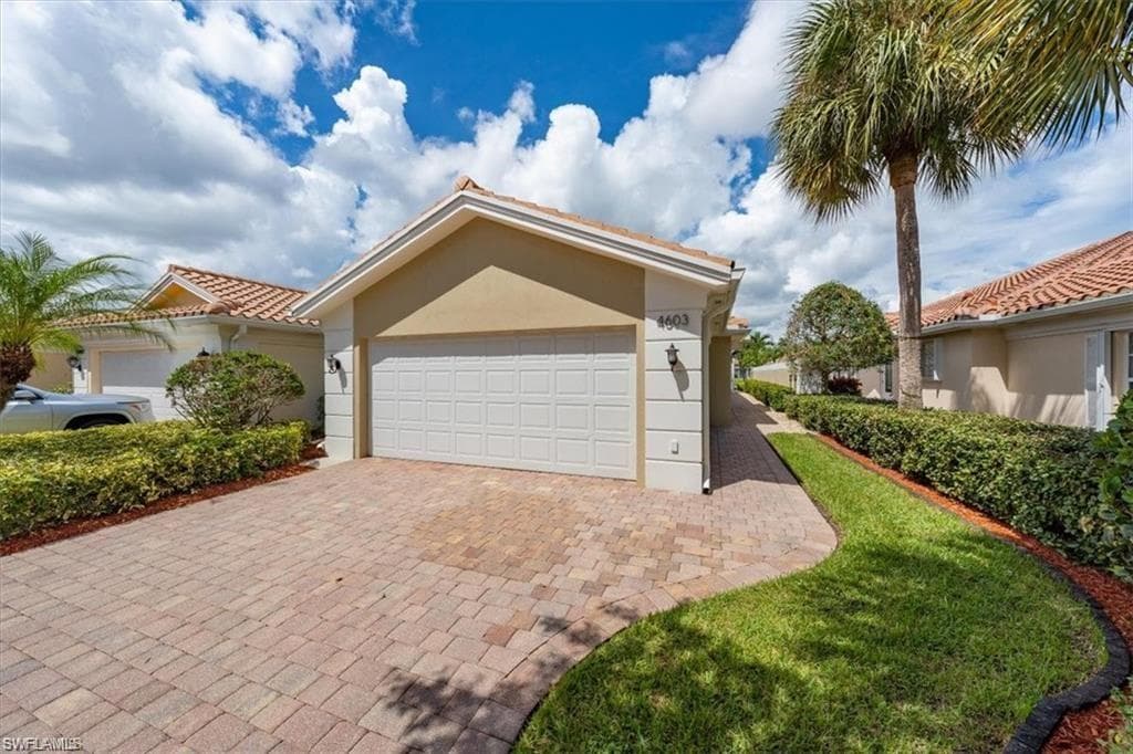4603 Ossabaw WAY NAPLES, FL 34119