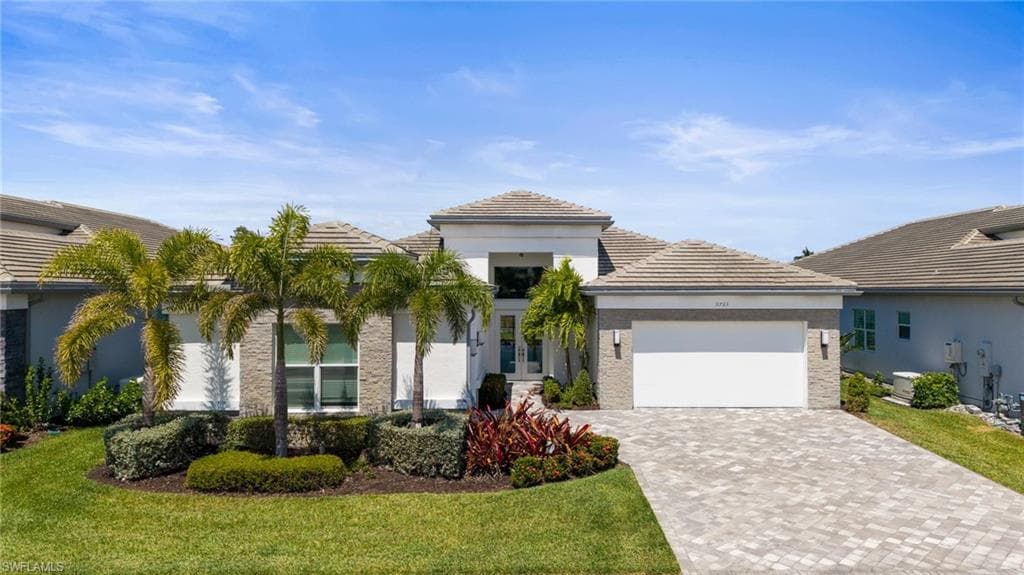 11723 Peony TER NAPLES, FL 34120
