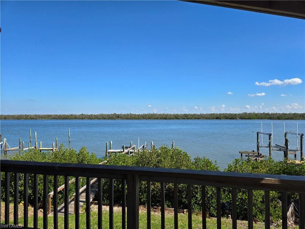 232 Anchorage ST FORT MYERS BEACH, FL 33931