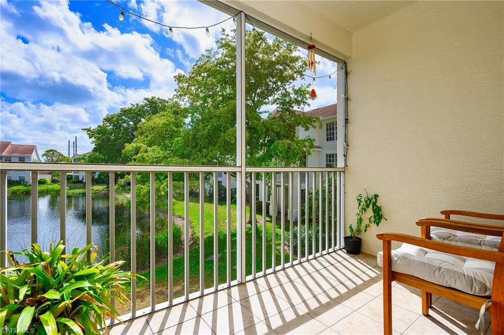 4630 Saint Croix LN 821 NAPLES, FL 34109