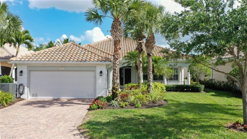 7922 Portofino CT NAPLES, FL 34114