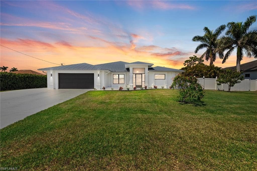 2138 SW 8th CT CAPE CORAL, FL 33991