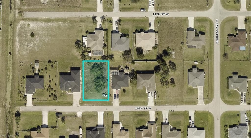 4208 10th ST W LEHIGH ACRES, FL 33971