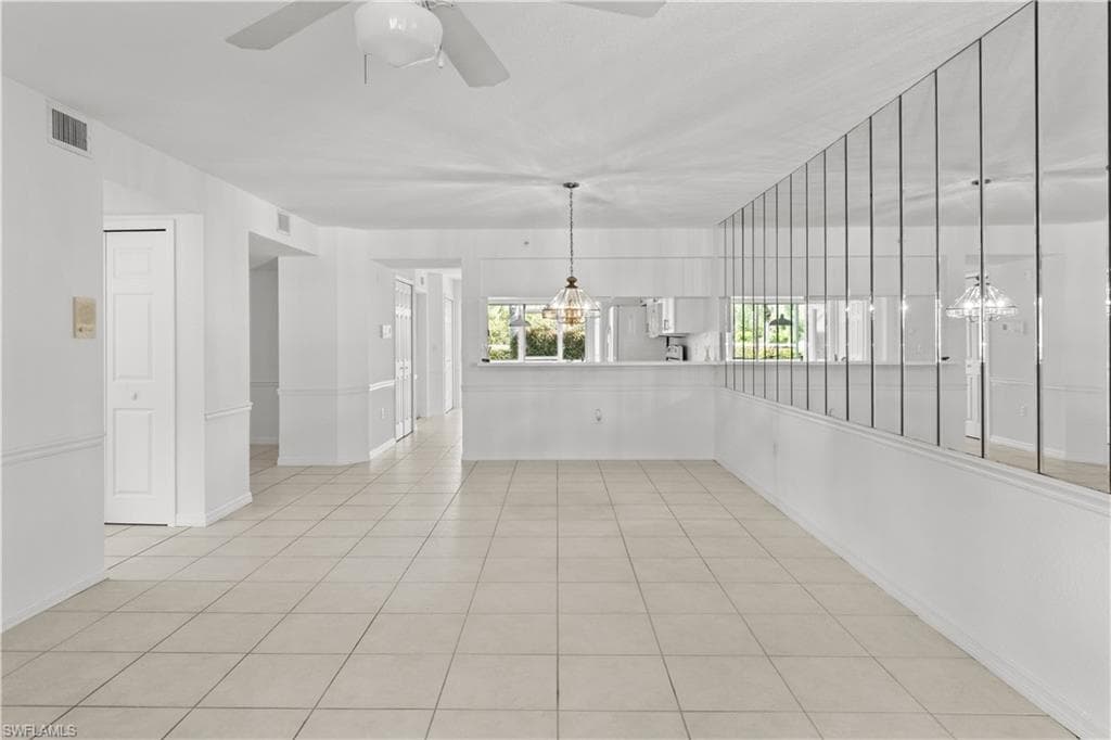28871 Bermuda Lago CT 104 BONITA SPRINGS, FL 34134