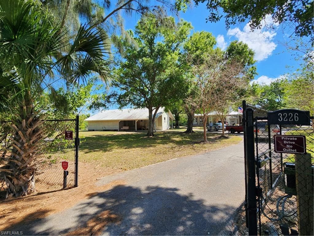3226 VAN BUREN AVE NAPLES, FL 34112
