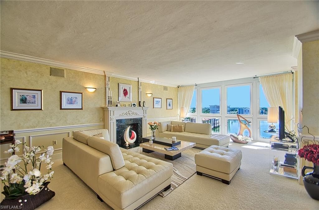4031 Gulf Shore BLVD N 8E NAPLES, FL 34103
