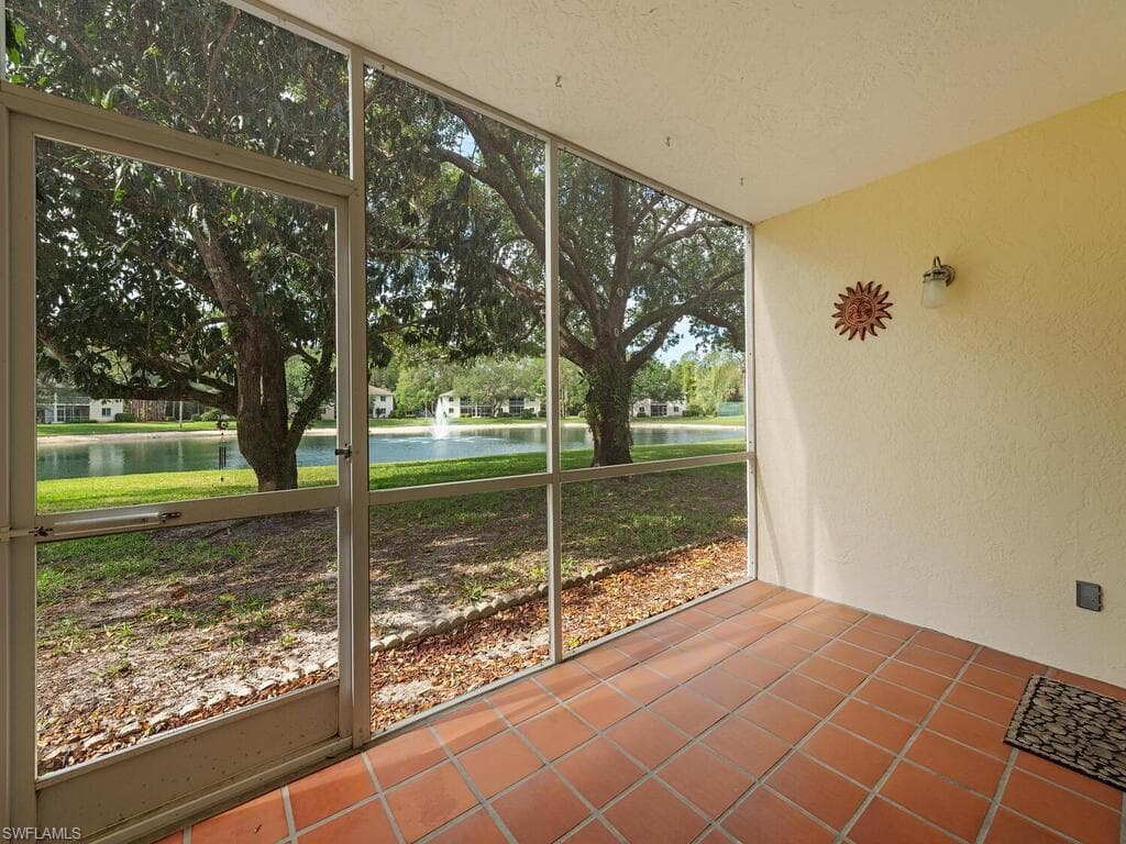 220 Timber Lake CIR B102 NAPLES, FL 34104