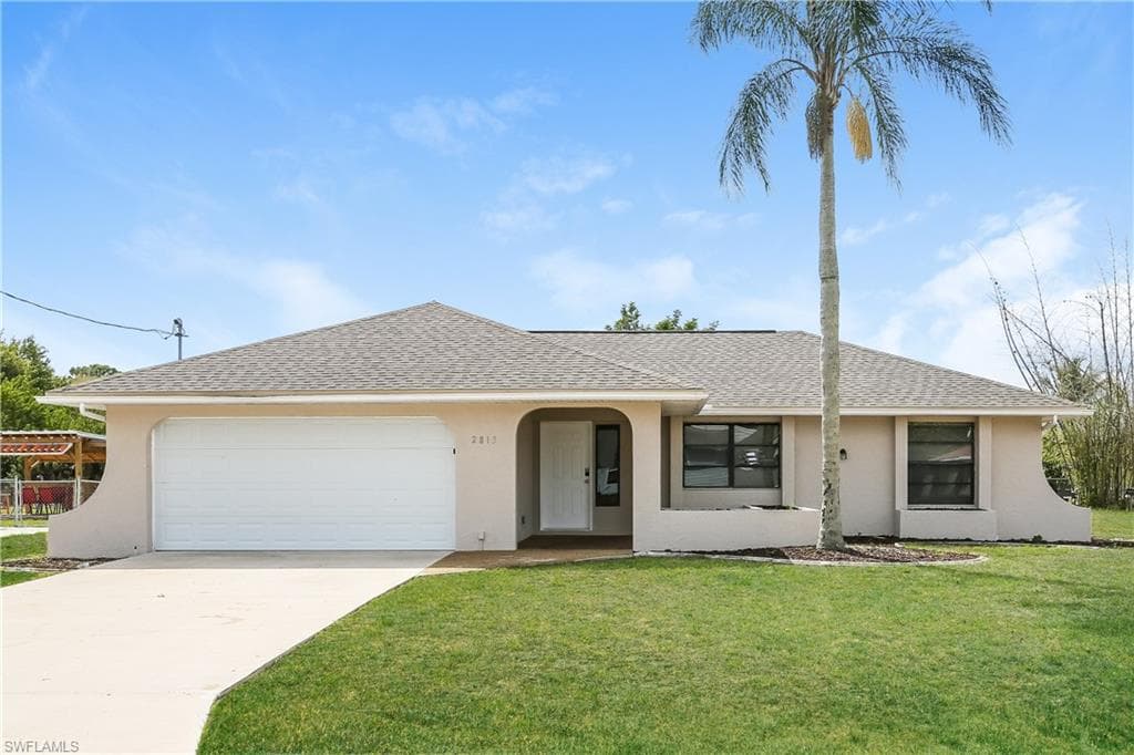 2813 6th ST W LEHIGH ACRES, FL 33971